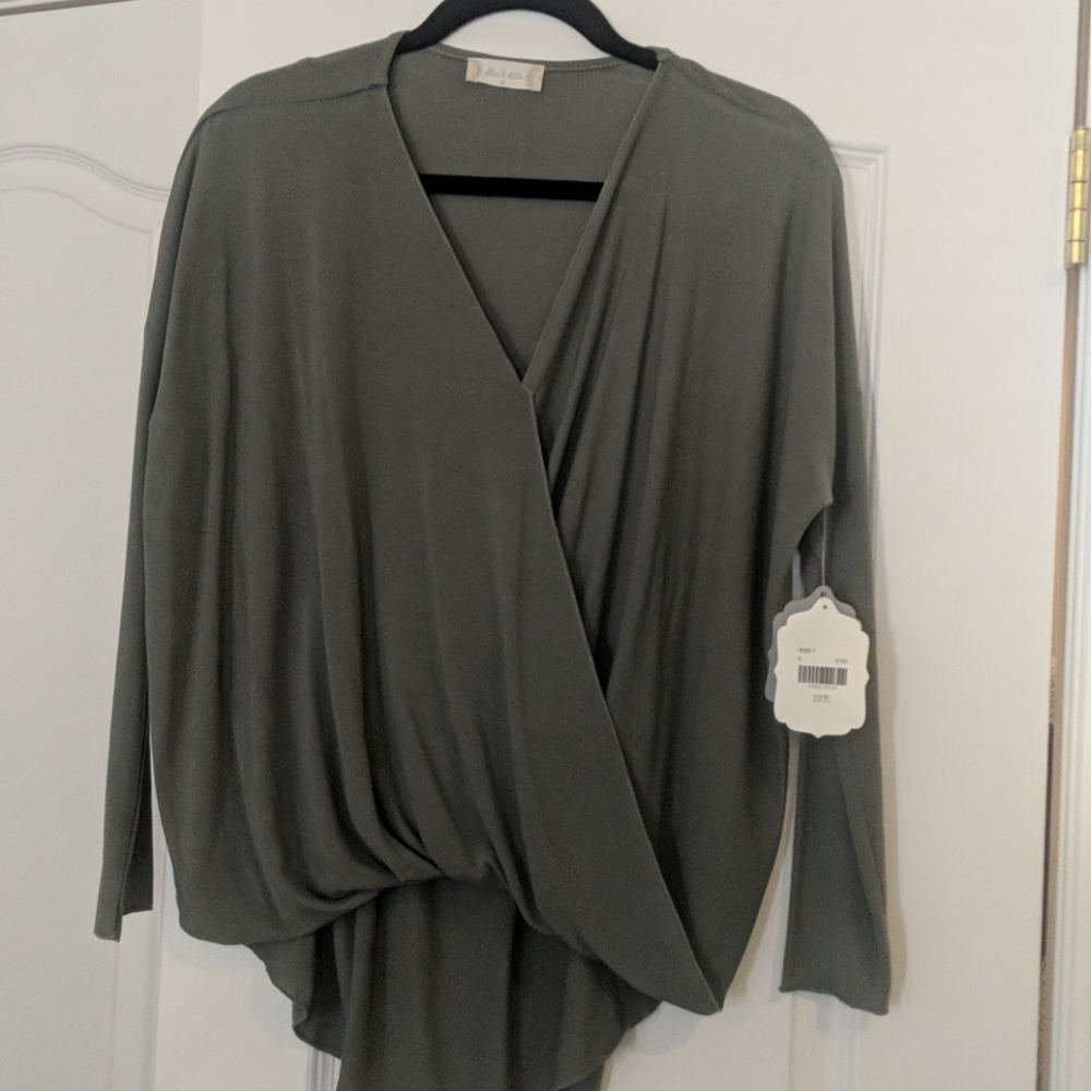 Long sleeve top
